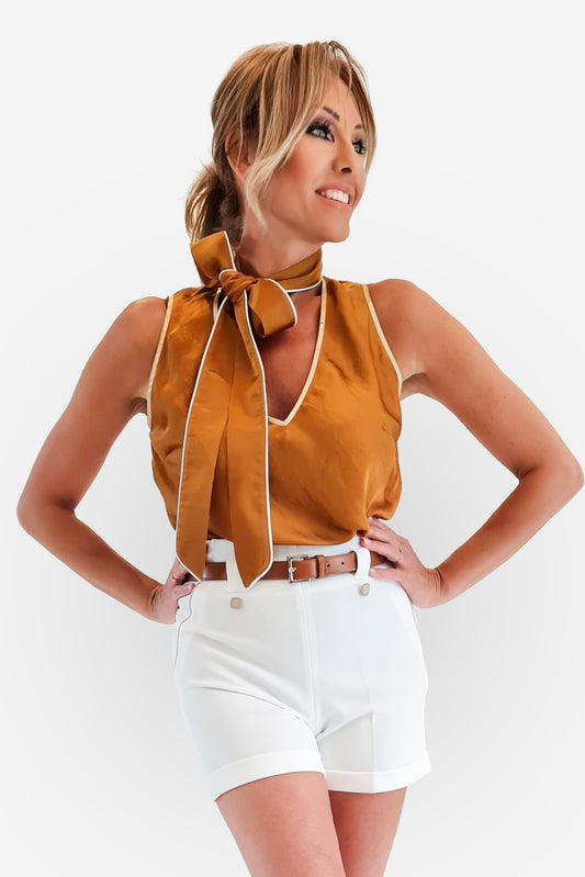 Traveller Short
